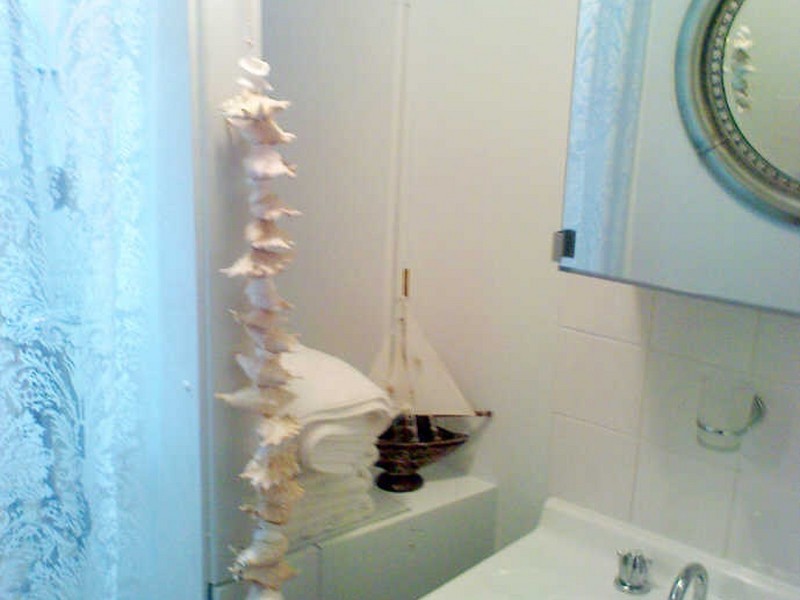 16 Orangegrove Street, Coochiemudlo Island QLD 4184