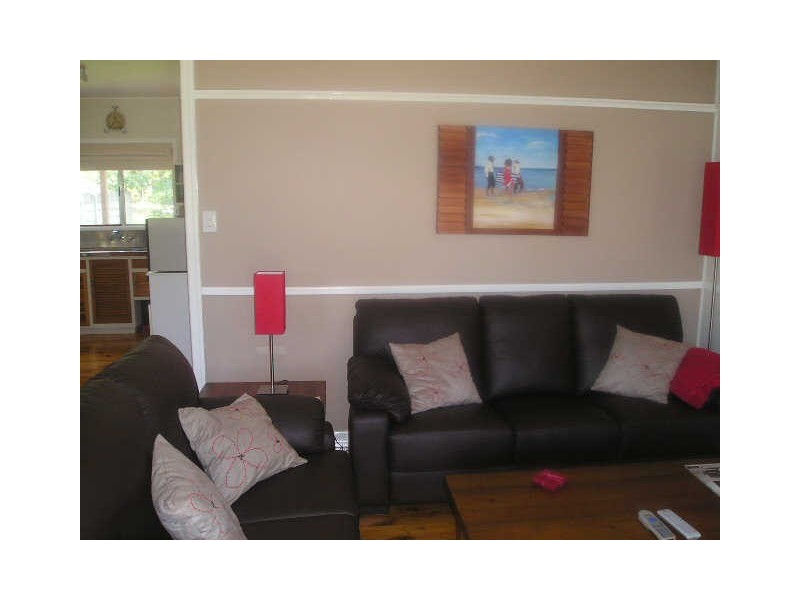 7 Kingfisher Street, Coochiemudlo Island QLD 4184