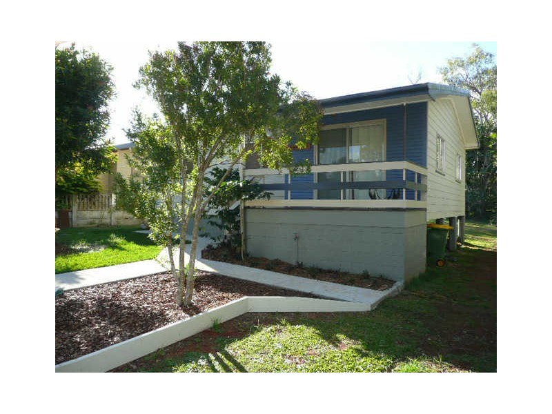 7 Kingfisher Street, Coochiemudlo Island QLD 4184