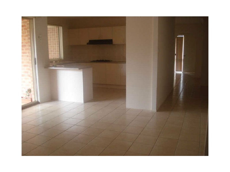 19 Timms Place, Horsley NSW 2530