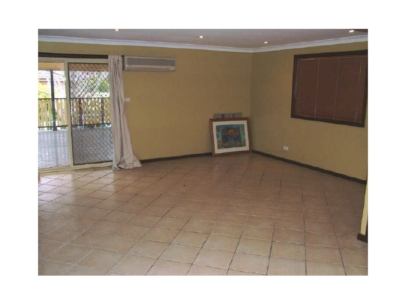 34 Dymock Street, Balgownie NSW 2519