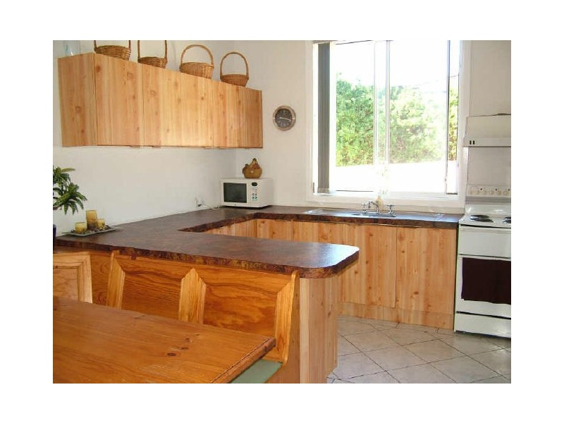 4 Gwyther Avenue, Bulli NSW 2516