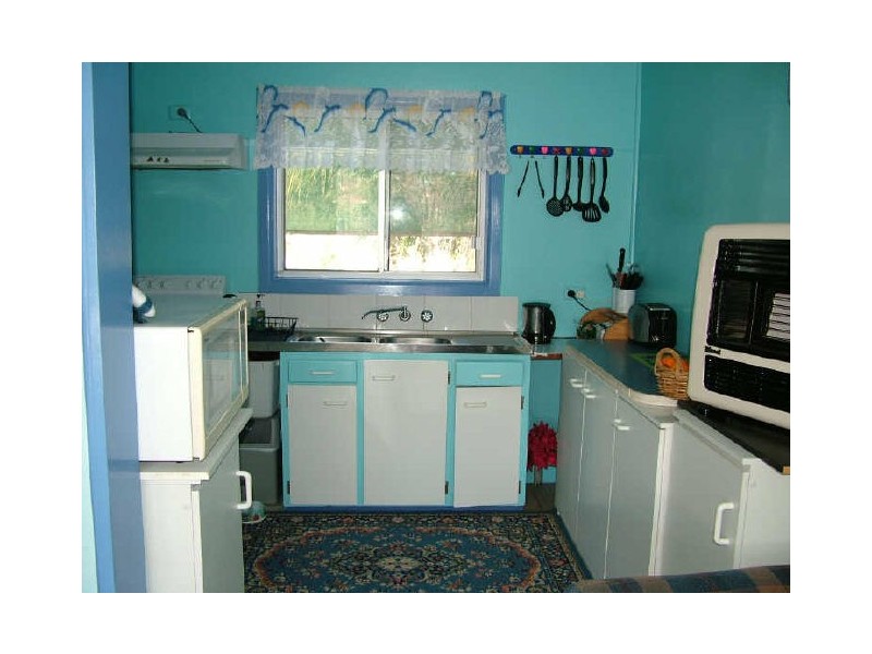 19 Westmacott Parade, Bulli NSW 2516