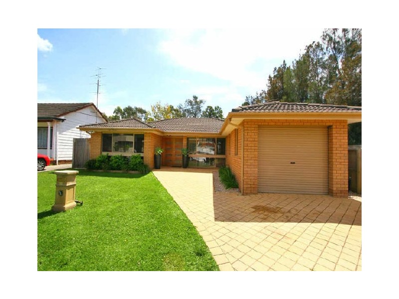 28 Lawrence Street, Woonona NSW 2517