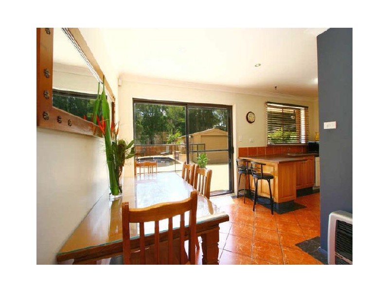 28 Lawrence Street, Woonona NSW 2517