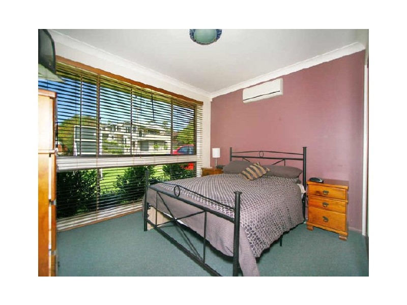 28 Lawrence Street, Woonona NSW 2517