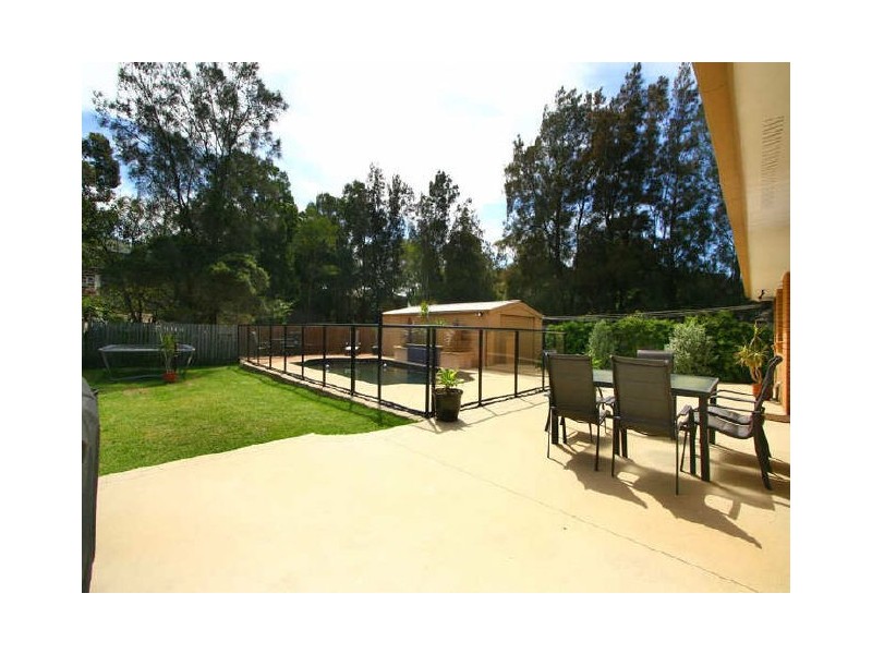 28 Lawrence Street, Woonona NSW 2517