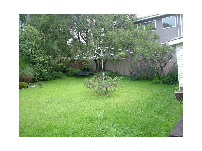 31 Hutton Avenue, Bulli NSW 2516