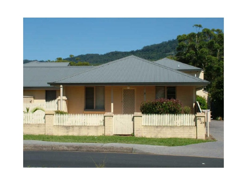 2/204-206 Princes Highway, Bulli NSW 2516