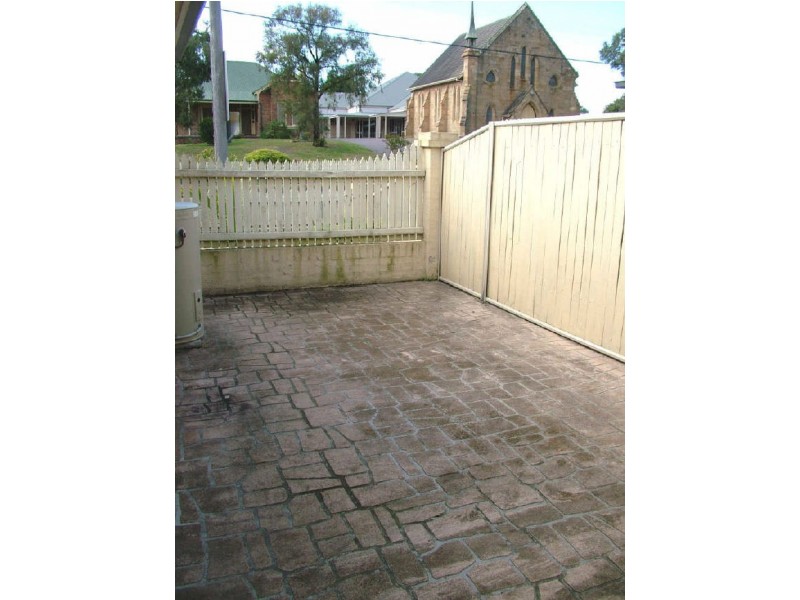 2/204-206 Princes Highway, Bulli NSW 2516
