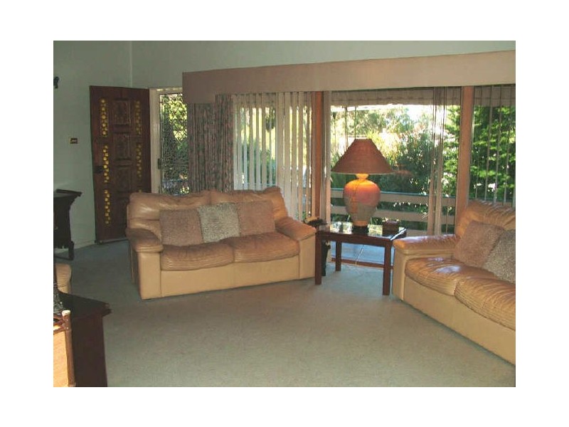 26 Stephen Drive, Woonona NSW 2517