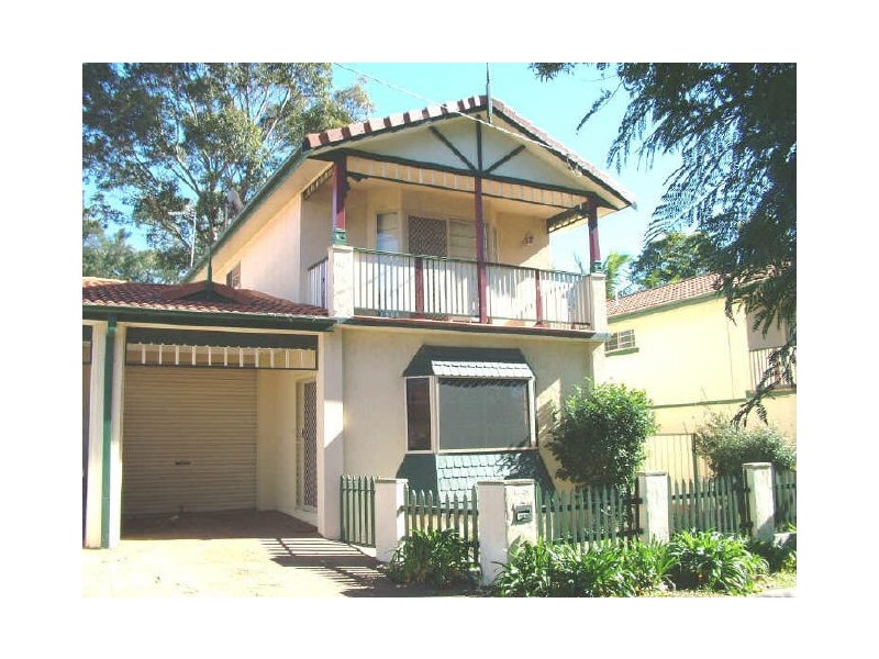 6 Victoria Lane, Woonona NSW 2517