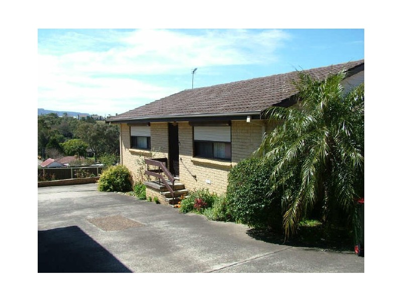 4/30 Campbell Street, Woonona NSW 2517