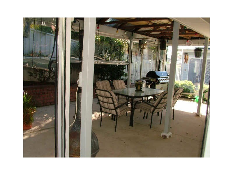 4 Gwyther Avenue, Bulli NSW 2516