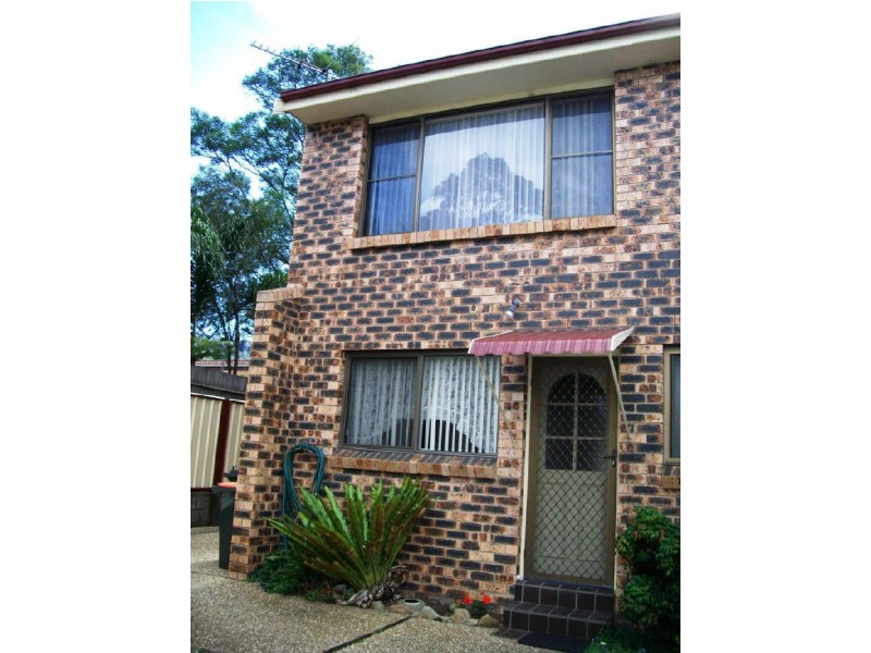 8/10 Ball Street, Woonona NSW 2517