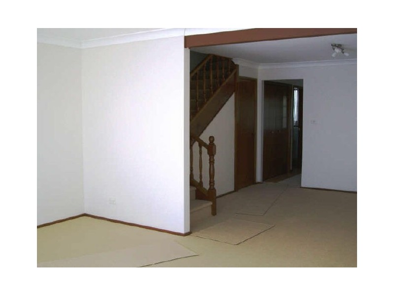 8/10 Ball Street, Woonona NSW 2517