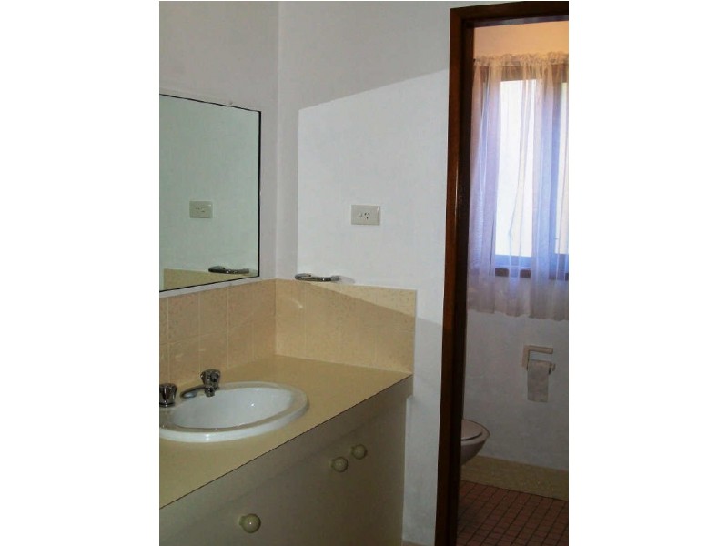 8/10 Ball Street, Woonona NSW 2517