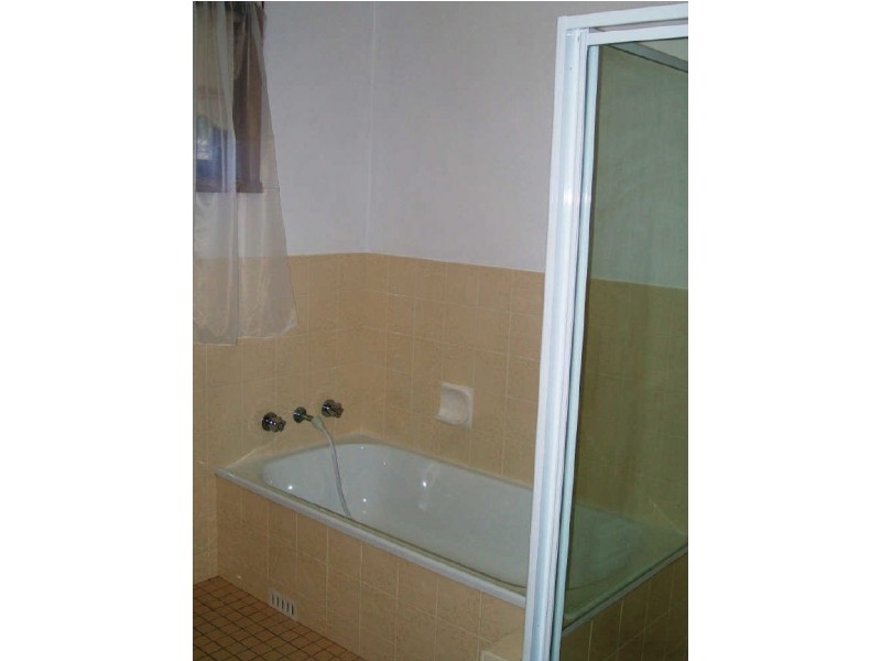 8/10 Ball Street, Woonona NSW 2517
