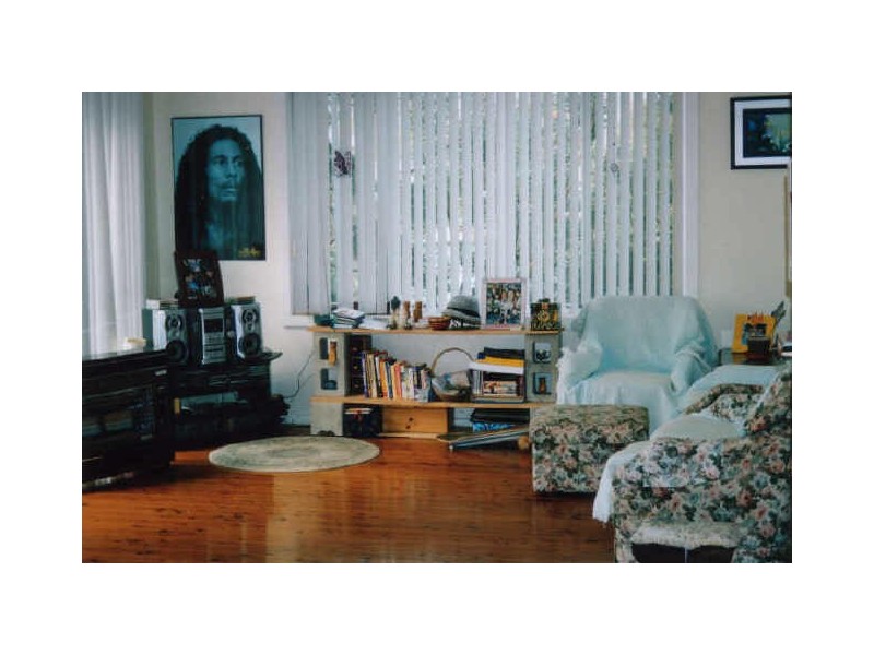 4 Sommerville Street, Bulli NSW 2516