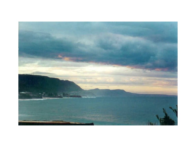 4 Sommerville Street, Bulli NSW 2516