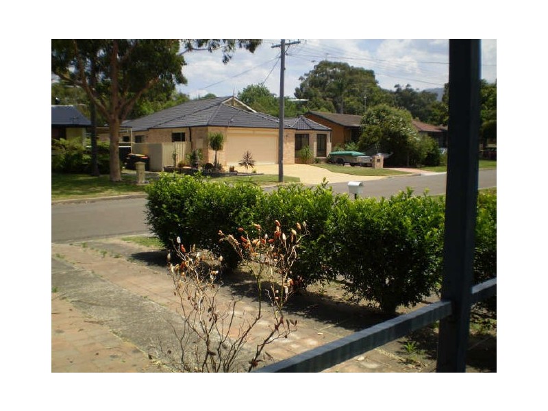 20a Beacon Avenue, Bulli NSW 2516