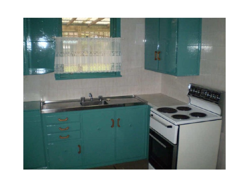 27 Lassiter Avenue, Woonona NSW 2517