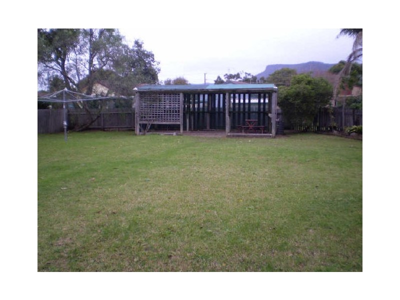 27 Lassiter Avenue, Woonona NSW 2517