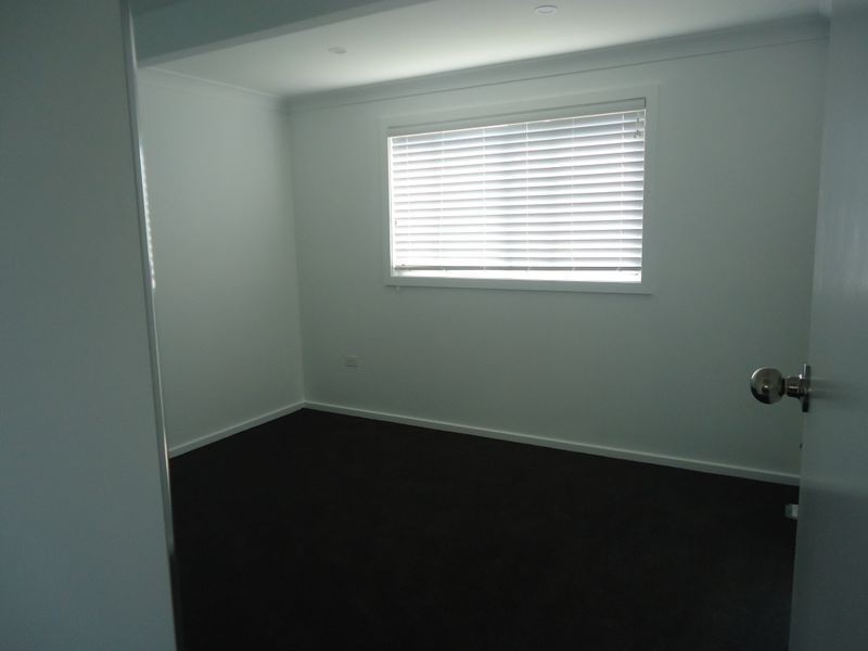 98 Lowanna Avenue, Forresters Beach NSW 2260