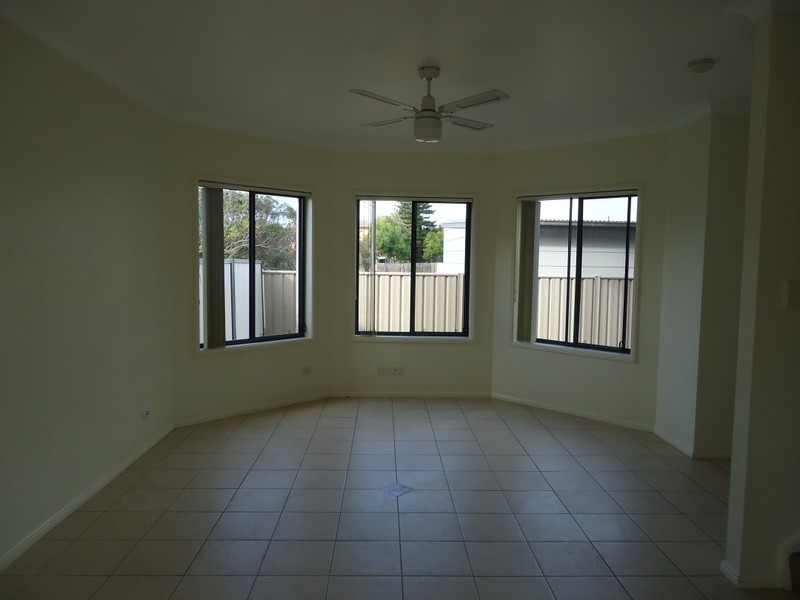 3/139 Ocean Parade, Blue Bay NSW 2261