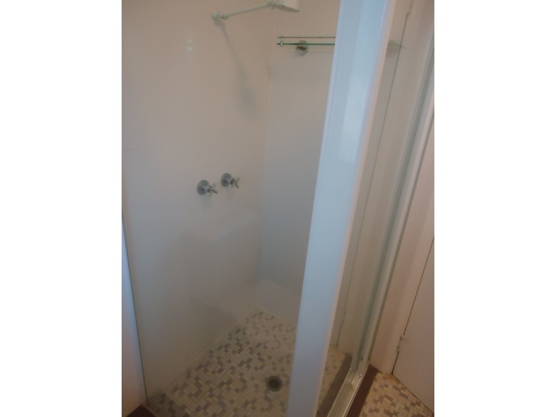 2/47 Currawong Street, Toowoon Bay NSW 2261