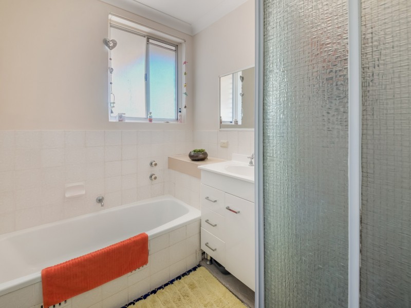 8/12 Bayview Avenue, The Entrance NSW 2261