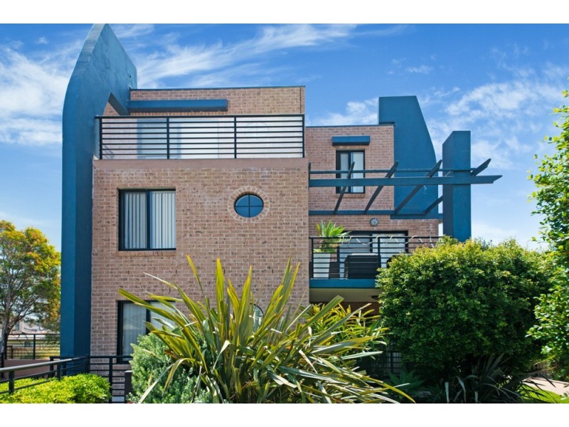 4/1-3 McGirr Avenue, The Entrance NSW 2261