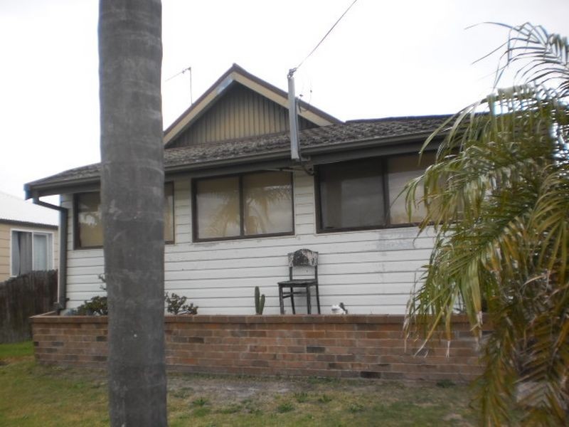 29 Bay Road, The Entrance NSW 2261