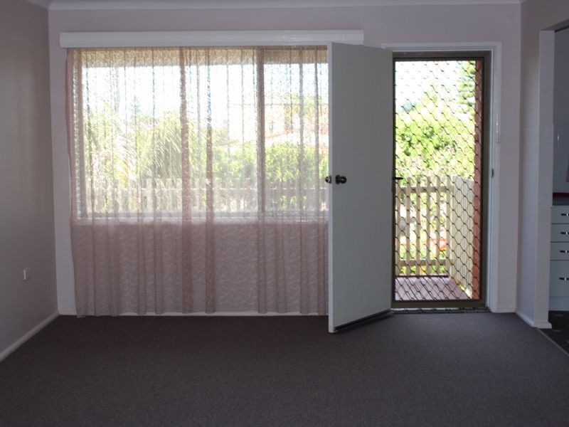 1/7 The Crescent, The Entrance NSW 2261