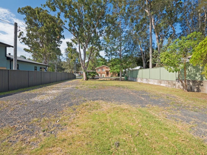 302 Tuggerawong Road, Tuggerawong NSW 2259