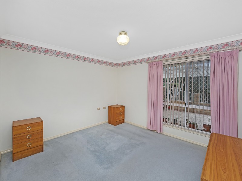 206/15 Lorraine Avenue, Berkeley Vale NSW 2261