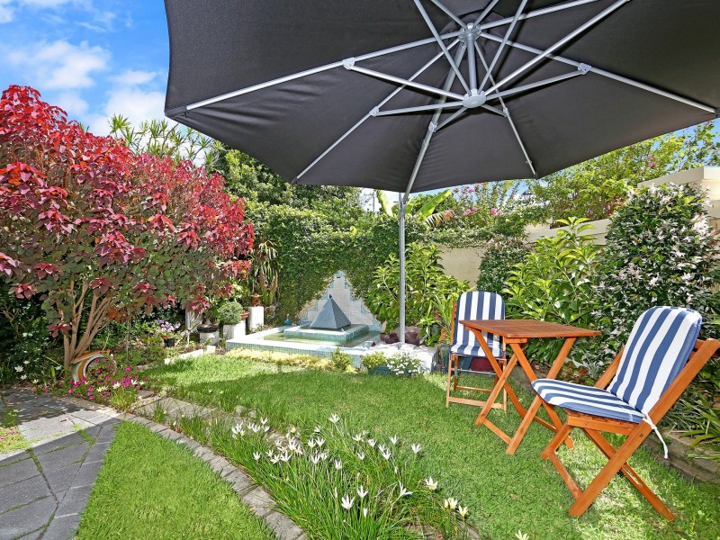 19 Point Street, Bateau Bay NSW 2261