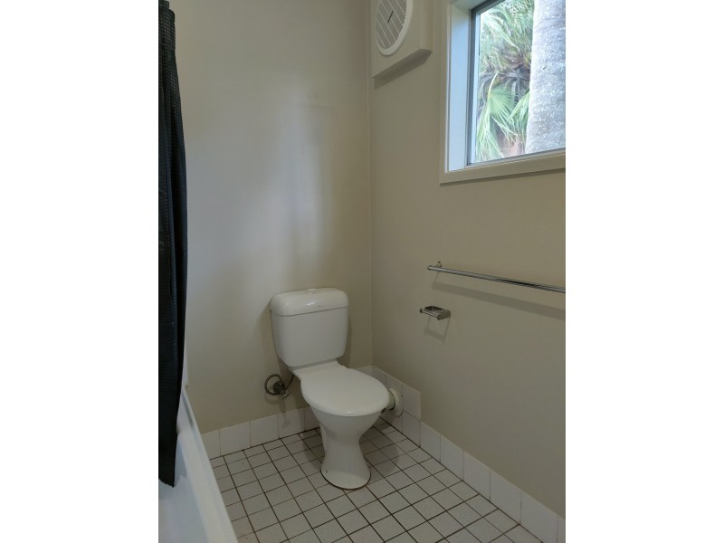 8 Stewart Street, The Entrance North NSW 2261