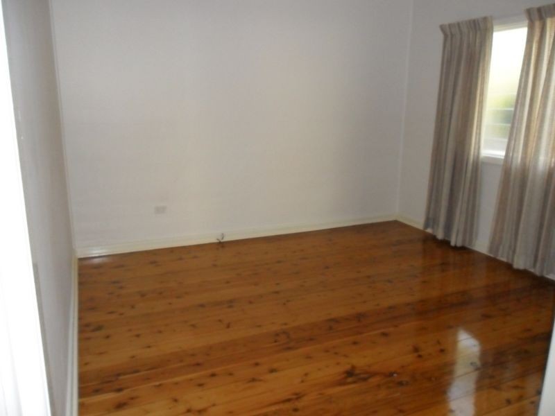 1/5 Rickard Street, Bateau Bay NSW 2261