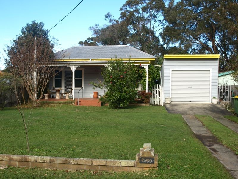 1 Gladstan Avenue, Long Jetty NSW 2261