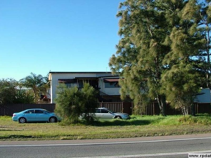2 Bondi Road,, The Entrance North NSW 2261