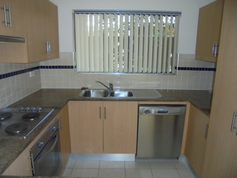 2/28 Oakland Avenue, The Entrance NSW 2261