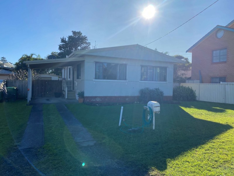 16 Stewart Steet, The Entrance North NSW 2261