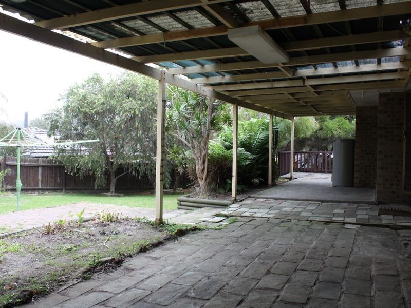 2 Sherwood Close, Bateau Bay NSW 2261