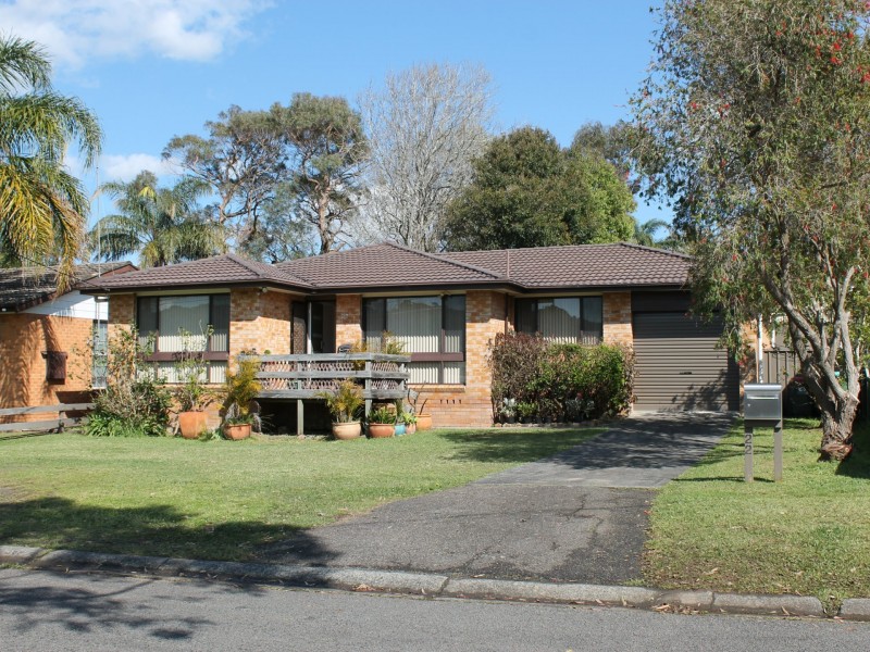 22 Sierra Avenue, Bateau Bay NSW 2261