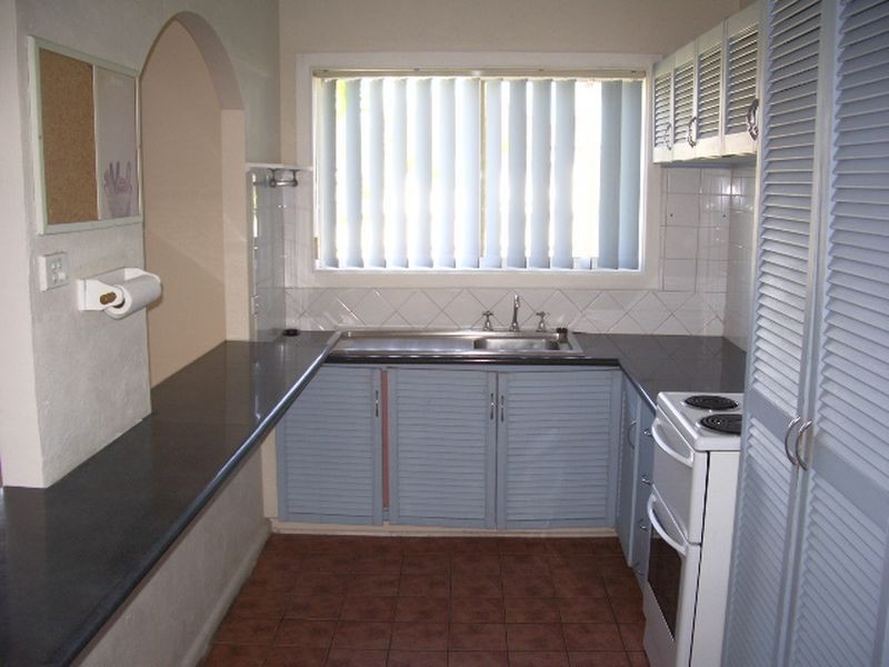 4 Eloora Road, Toowoon Bay NSW 2261