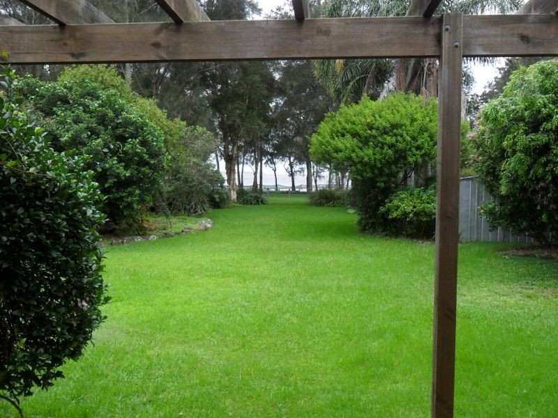 173 Lakedge Avenue, Berkeley Vale NSW 2261