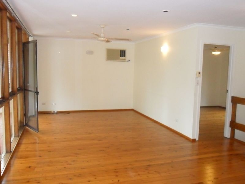 173 Lakedge Avenue, Berkeley Vale NSW 2261