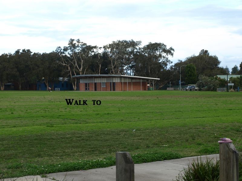 6 Kitchener Road, Long Jetty NSW 2261