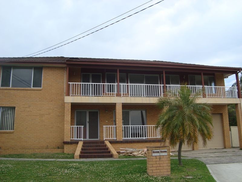 2/3 Ashton Ave, The Entrance NSW 2261